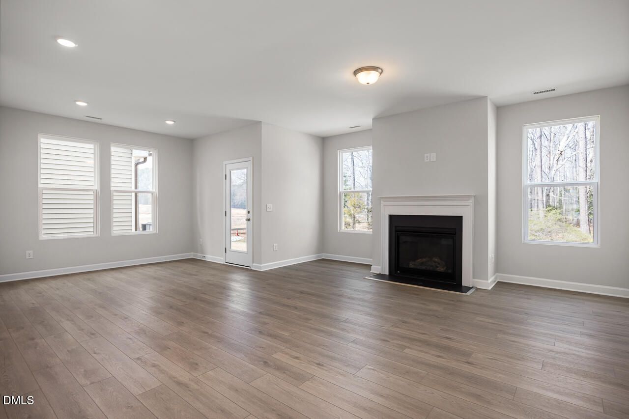 Image 8 of Davidson Homes' New Home at 601 Crescent Wood Trail