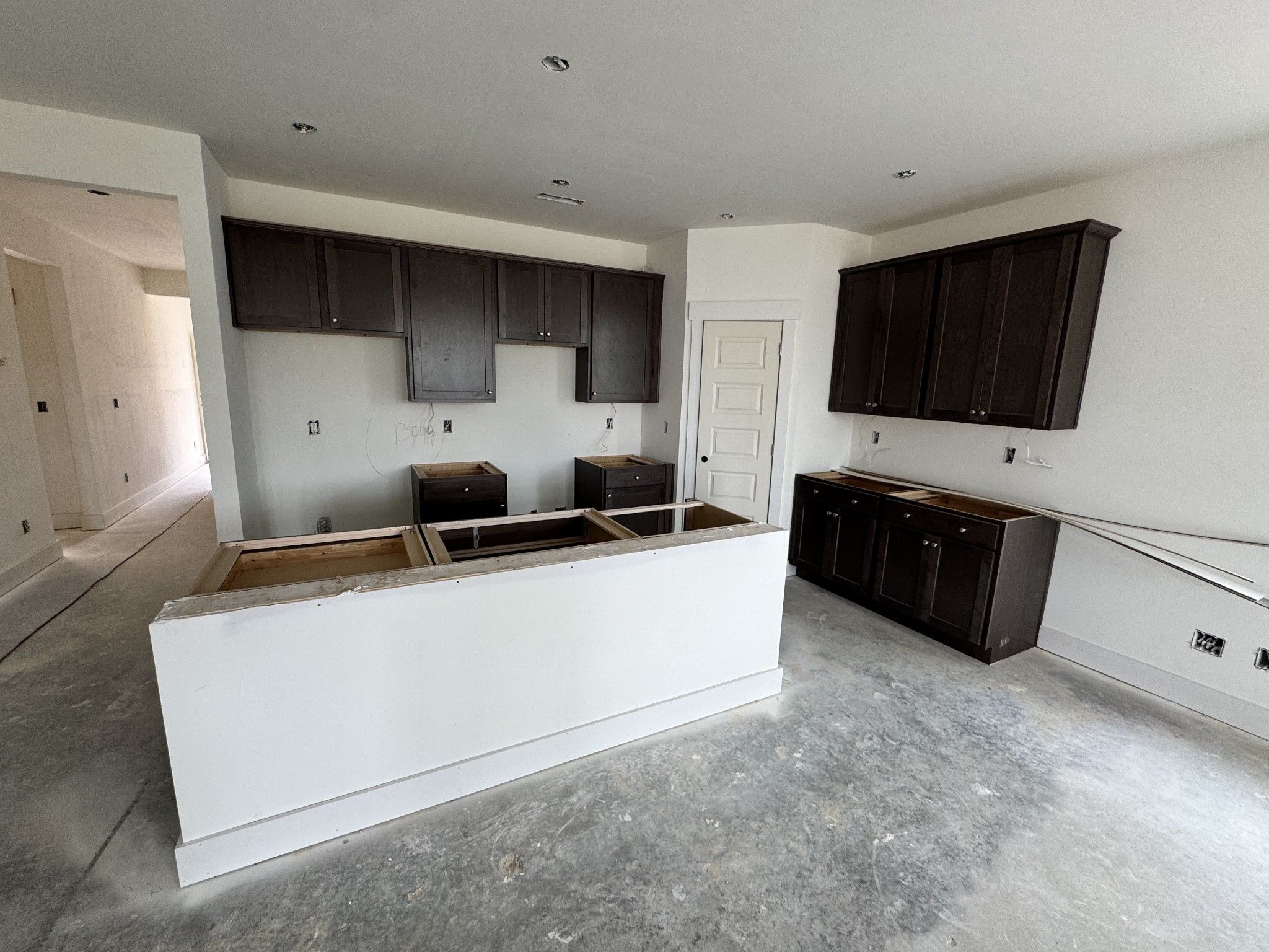 Image 3 of Davidson Homes' New Home at 412 Old Spring Lane