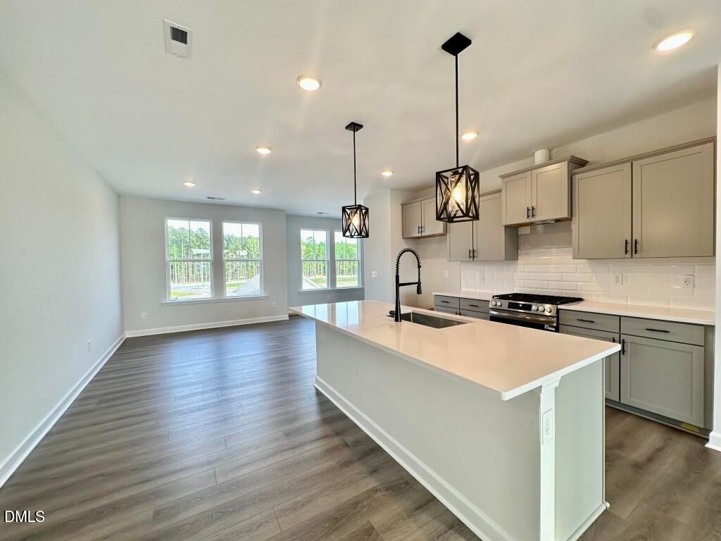 Image 9 of Davidson Homes' New Home at 602 Thatch Lane