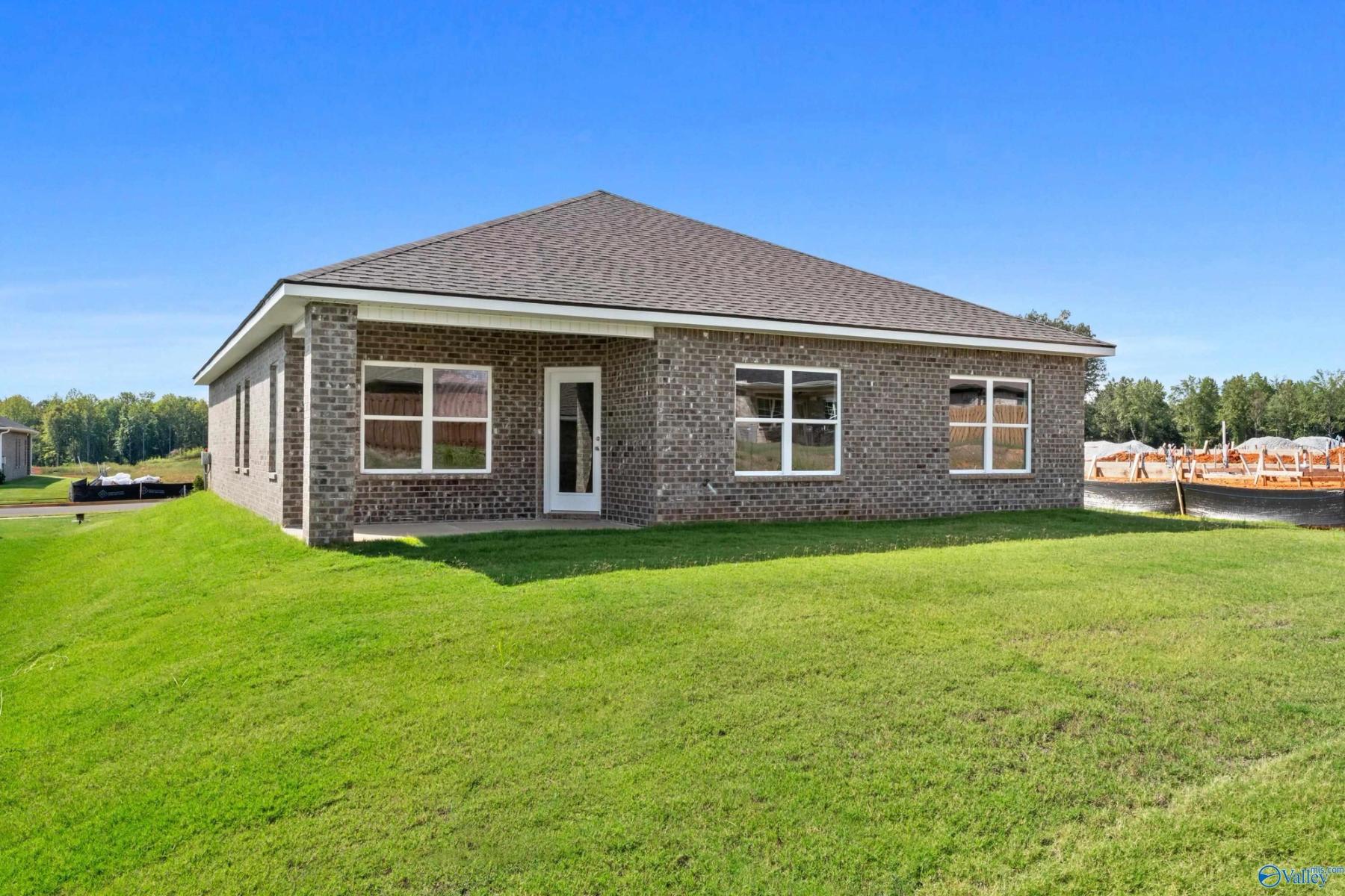 Image 25 of Davidson Homes' New Home at 219 Pine Island Avenue