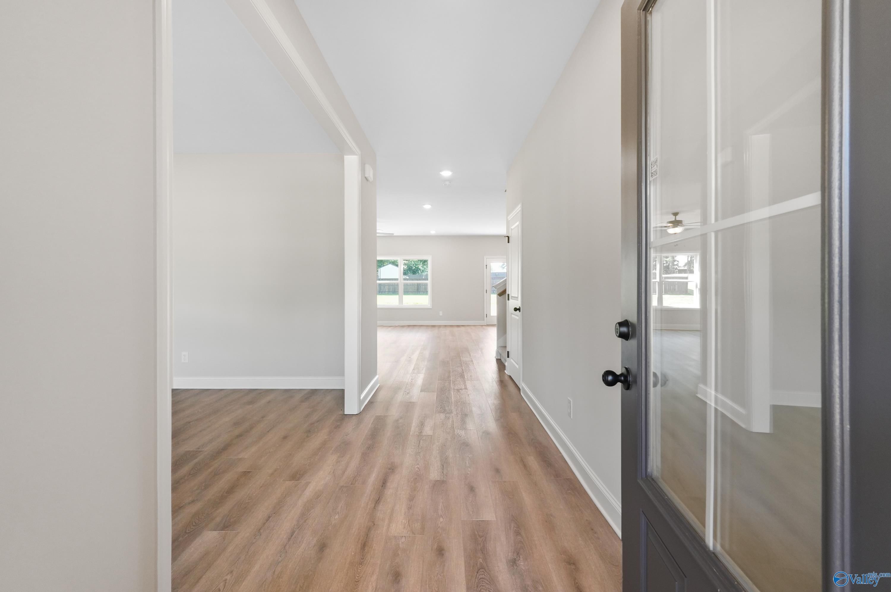 Image 6 of Davidson Homes' New Home at 336 Creek Grove Avenue