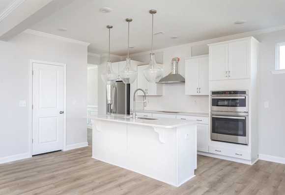 Image 6 of Davidson Homes' New Home at 313 Granite Acres Way