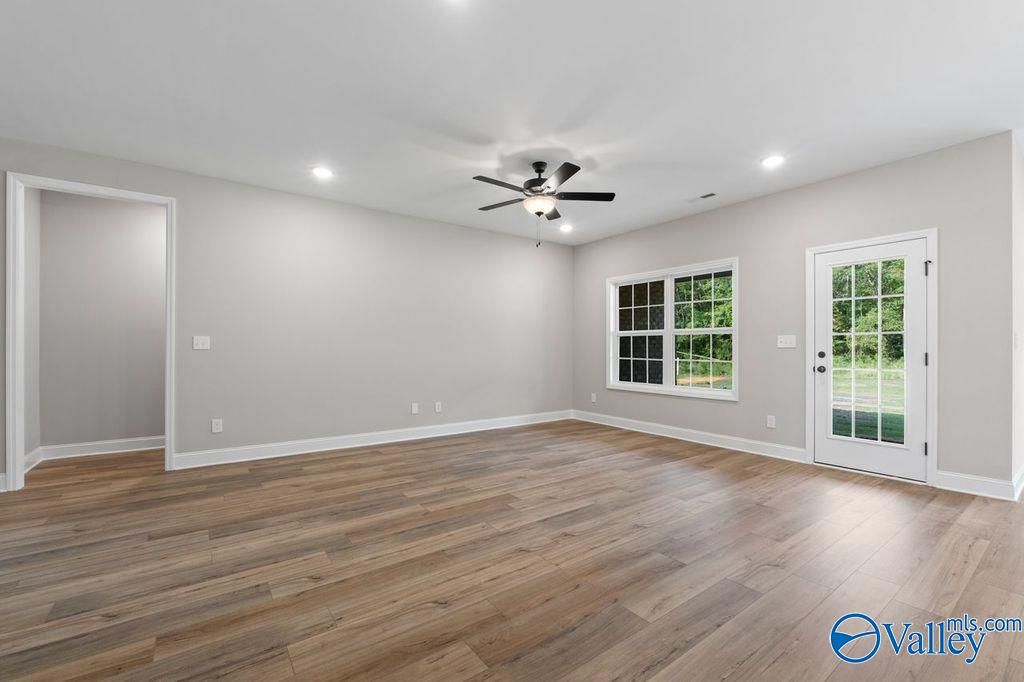 Image 8 of Davidson Homes' New Home at 905 Ronnie Drive