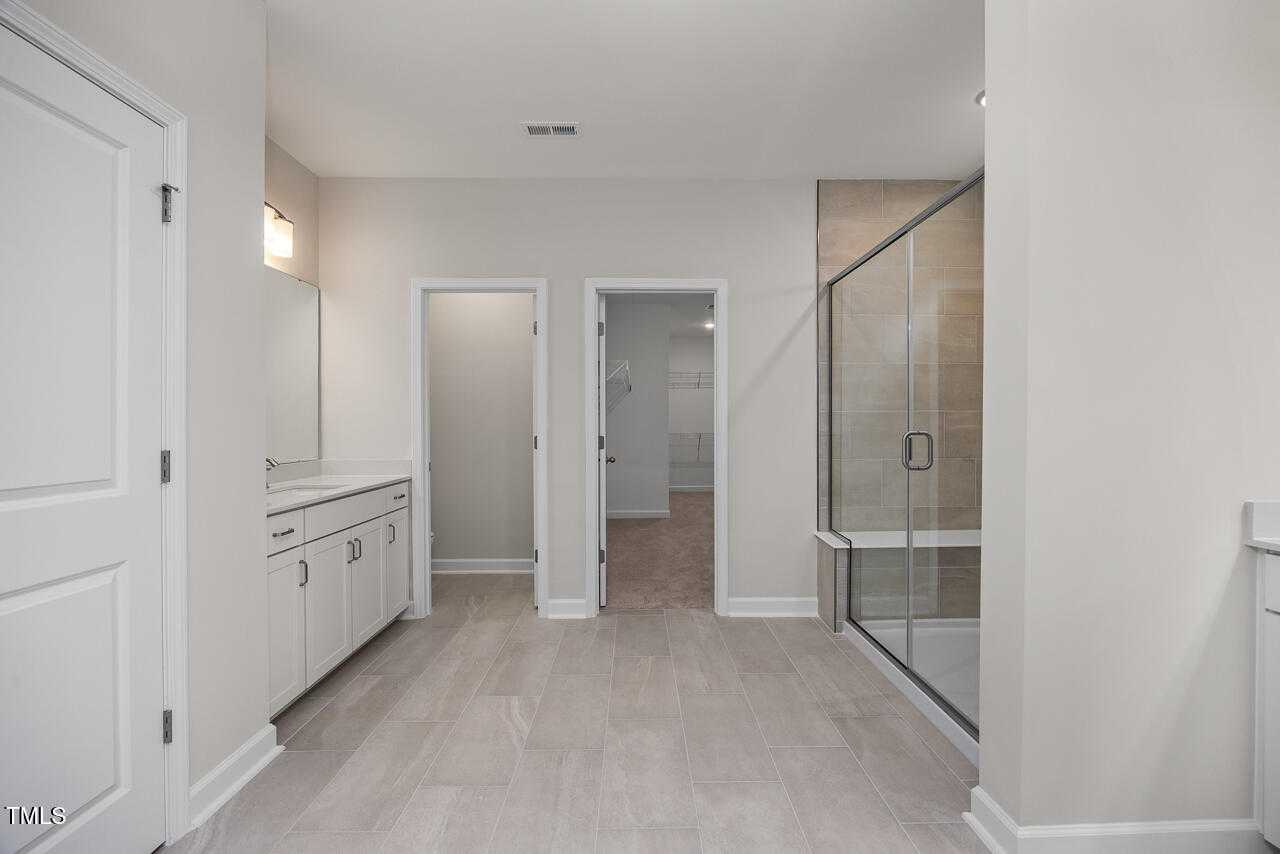 Image 13 of Davidson Homes' New Home at 448 Golden Dragonfly Street