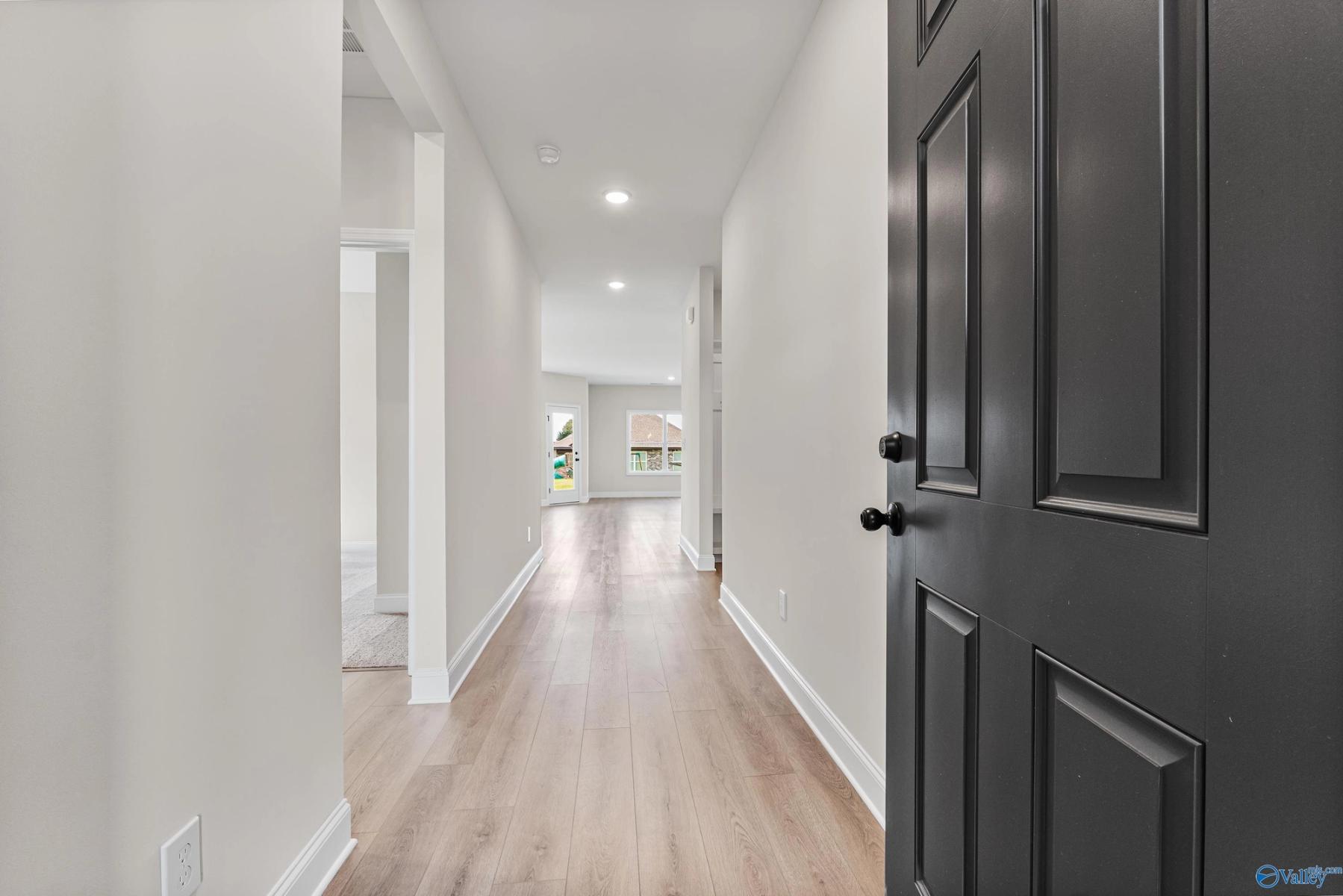 Image 9 of Davidson Homes' New Home at 305 Keller Drive