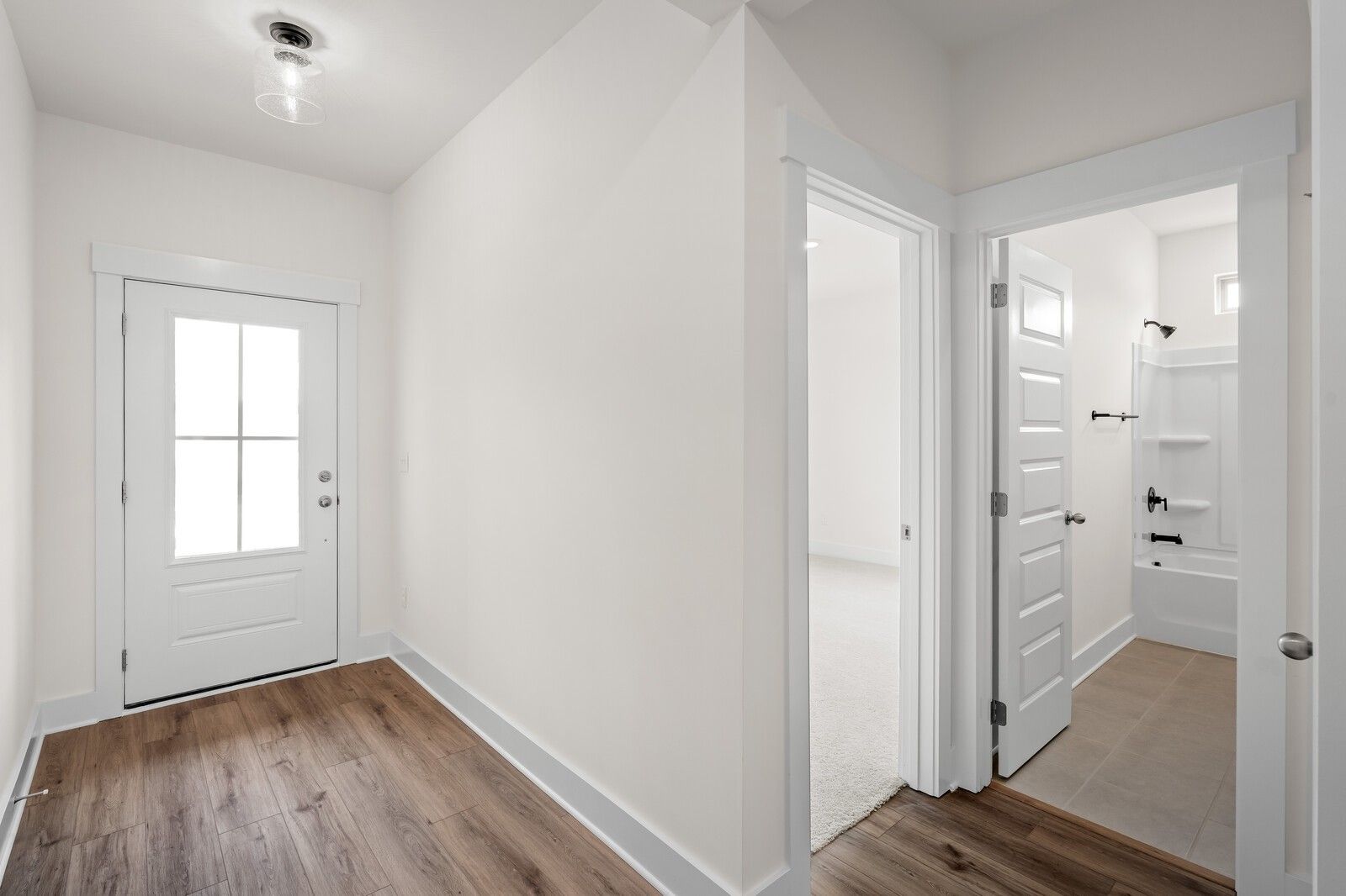Image 6 of Davidson Homes' New Home at 414 Old Spring Lane