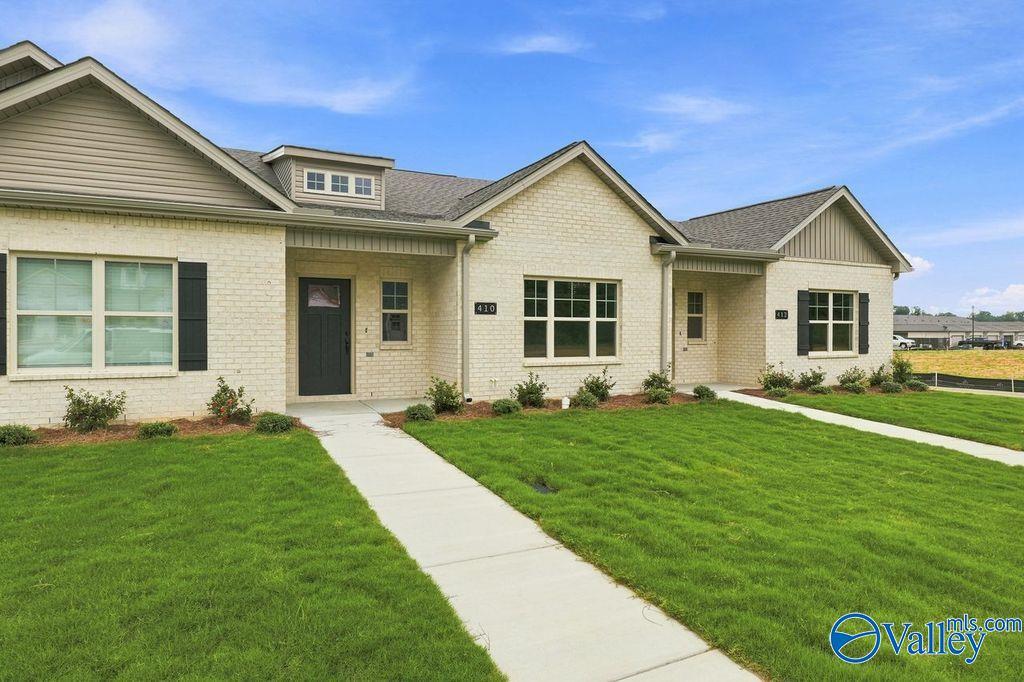 The Camilla C floor plan by Davidson Homes, a 1,453 sq ft single-story home at The Retreat at Cain Park in Hartselle, AL.