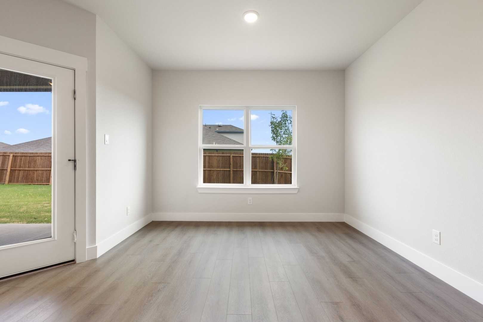 Image 15 of Davidson Homes' New Home at 301 Briarwood Drive