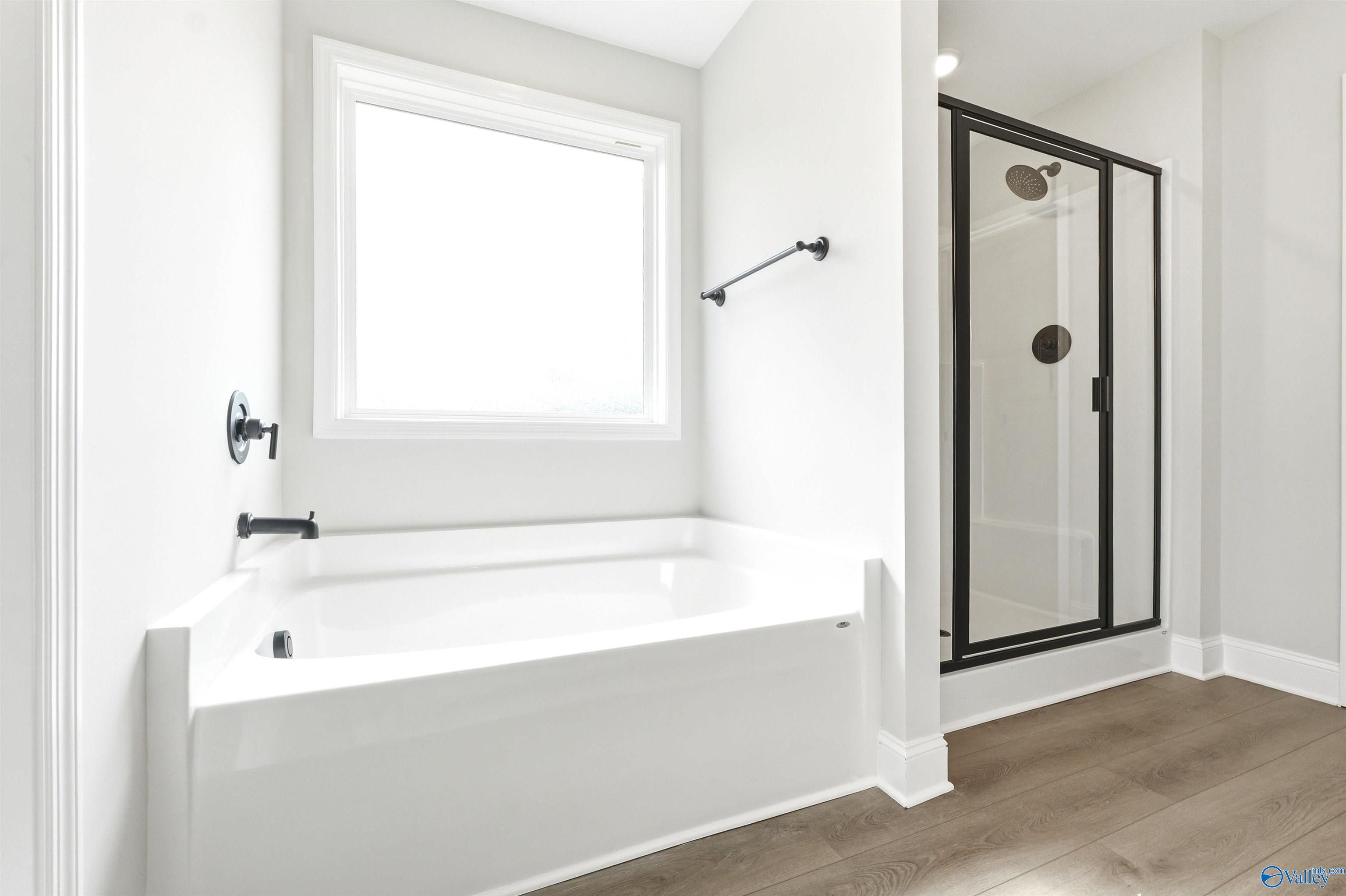 Image 4 of Davidson Homes' New Home at 122 Berry Cove Avenue