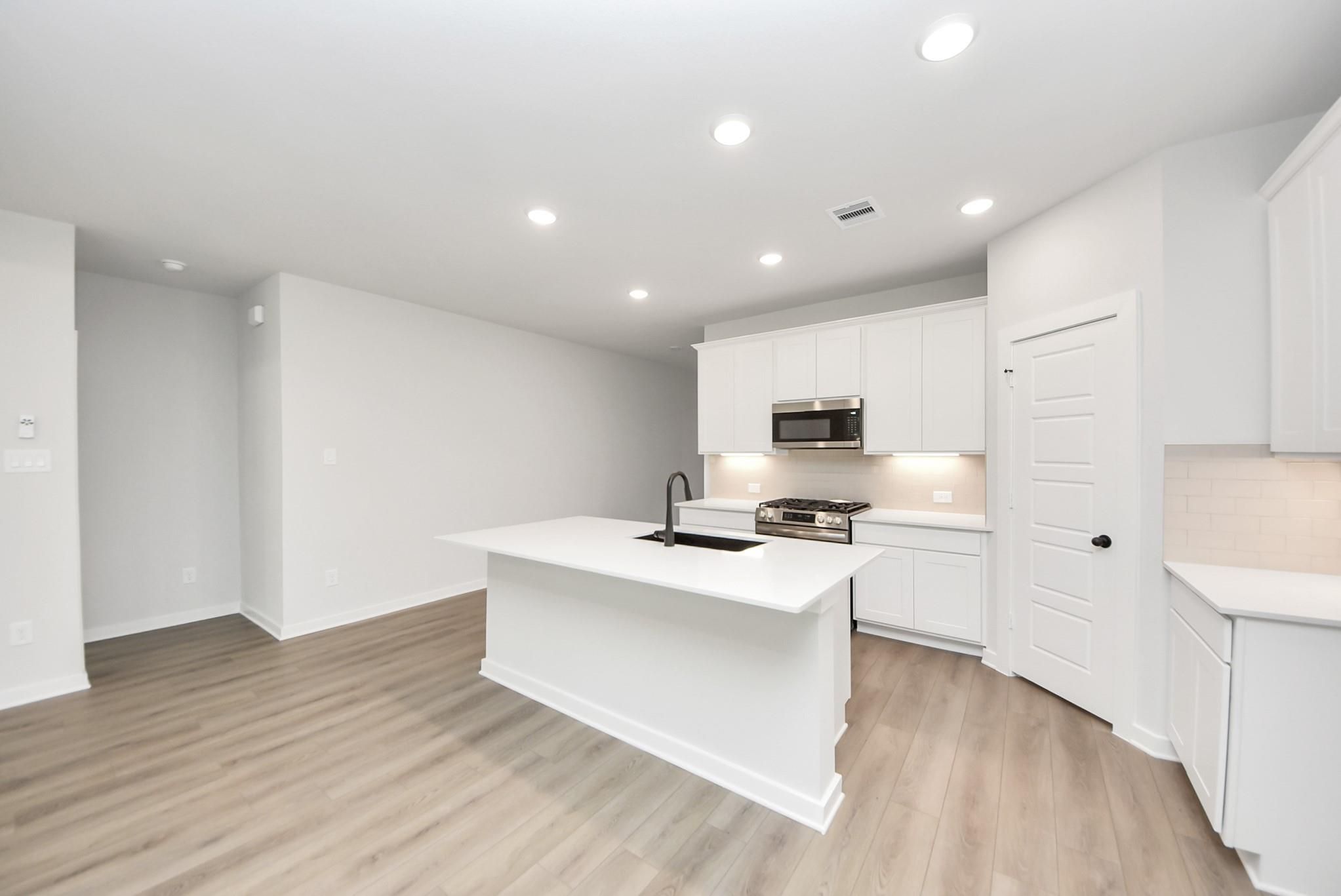 Image 3 of Davidson Homes' New Home at 18606 Durango Plains Trail