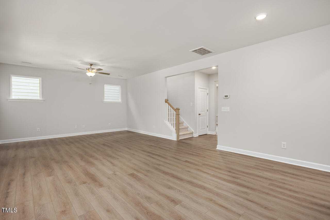 Image 7 of Davidson Homes' New Home at 436 Golden Dragonfly Street