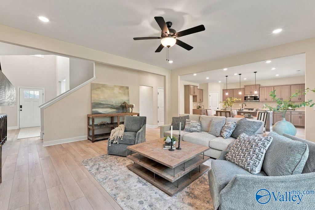 Image 13 of Davidson Homes' New Home at 817 Ronnie Drive SE