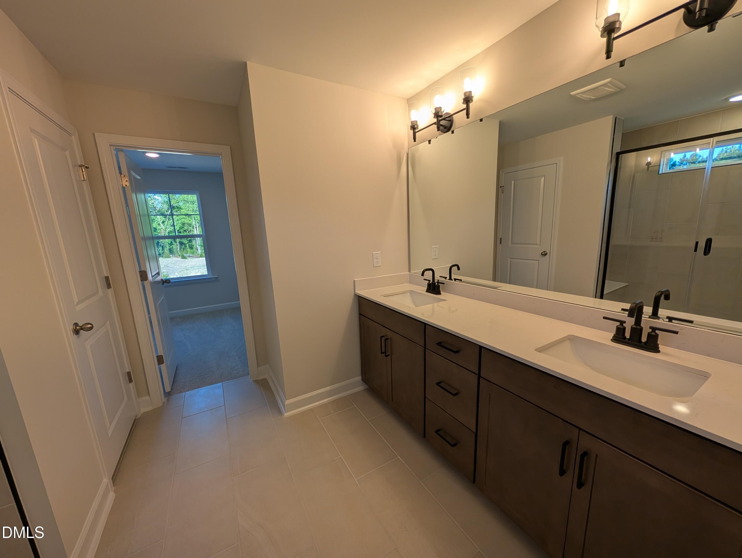 Image 21 of Davidson Homes' New Home at 913 Diana Victoria Court