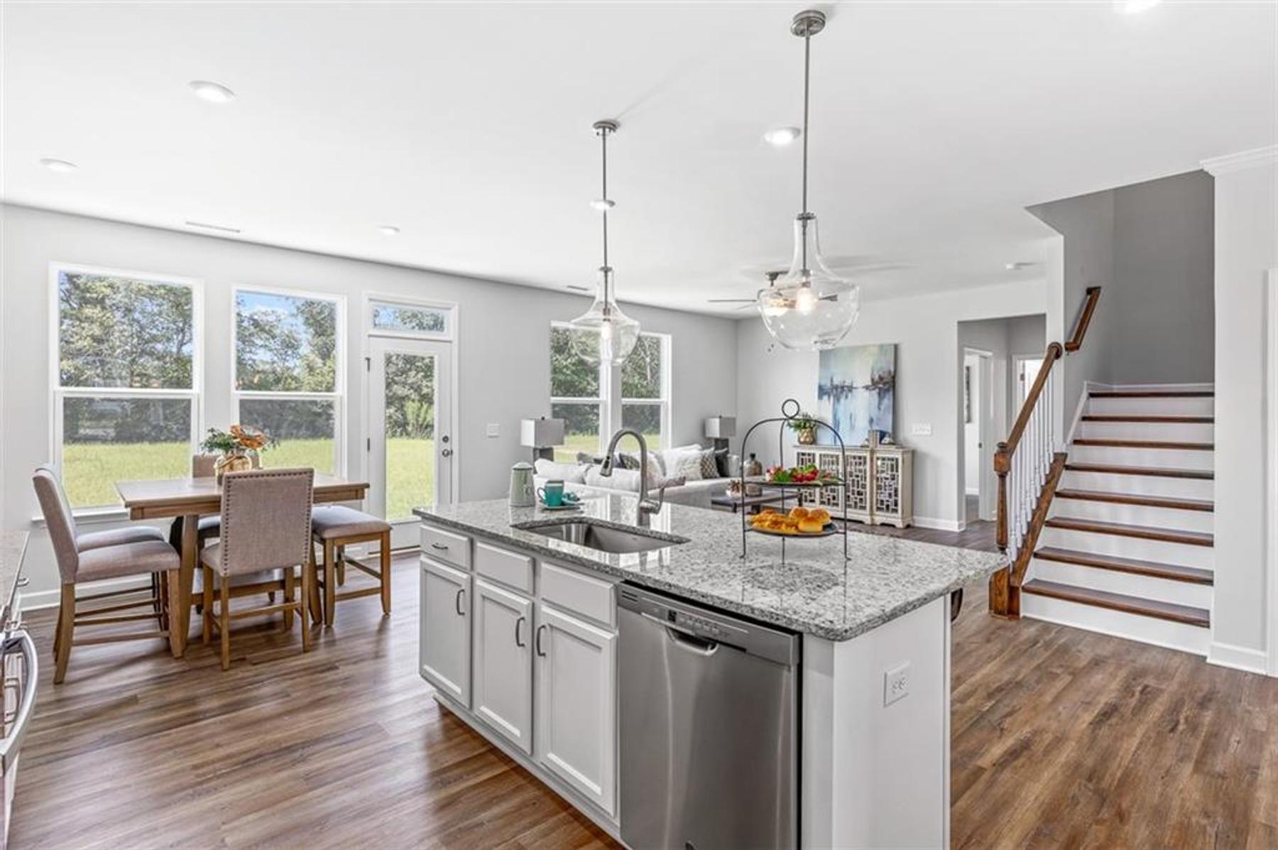 Image 15 of Davidson Homes' New Home at 601 Grand Wehunt Drive