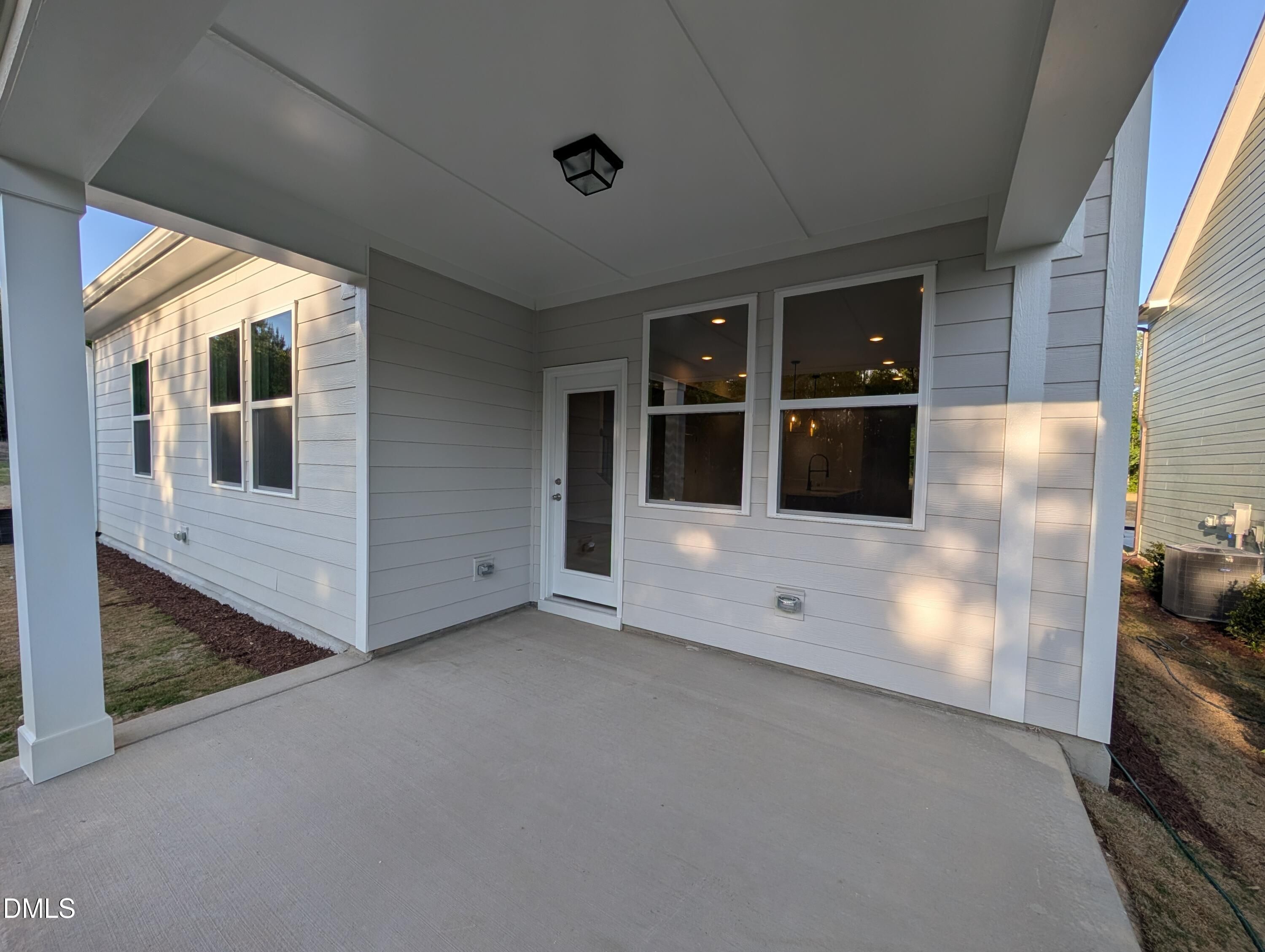 Image 24 of Davidson Homes' New Home at 913 Diana Victoria Court