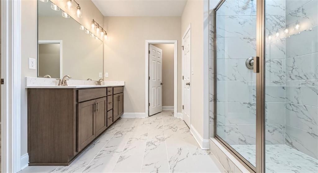 Image 15 of Davidson Homes' New Home at 389 Grand Wehunt Drive