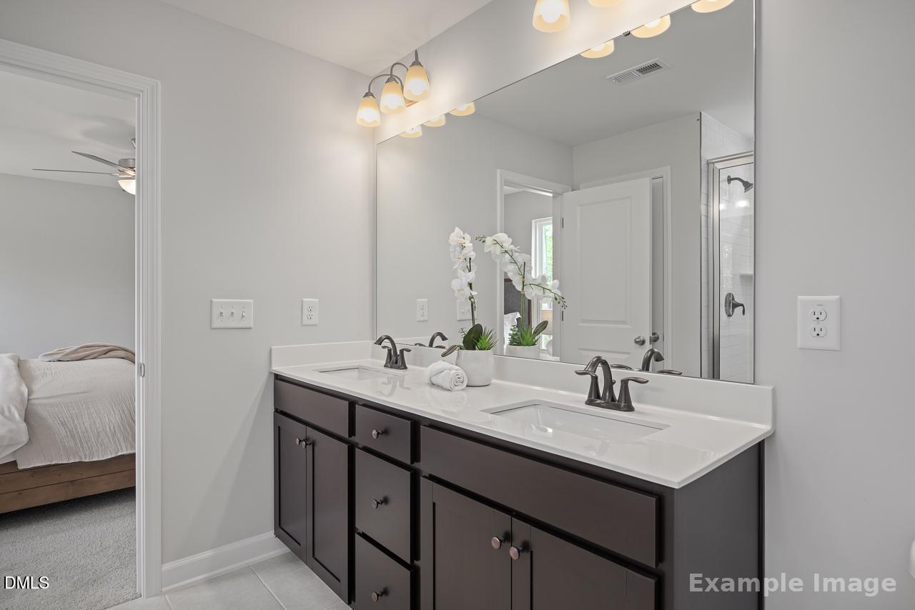 Image 13 of Davidson Homes' New Home at 322 Gregory Village Drive