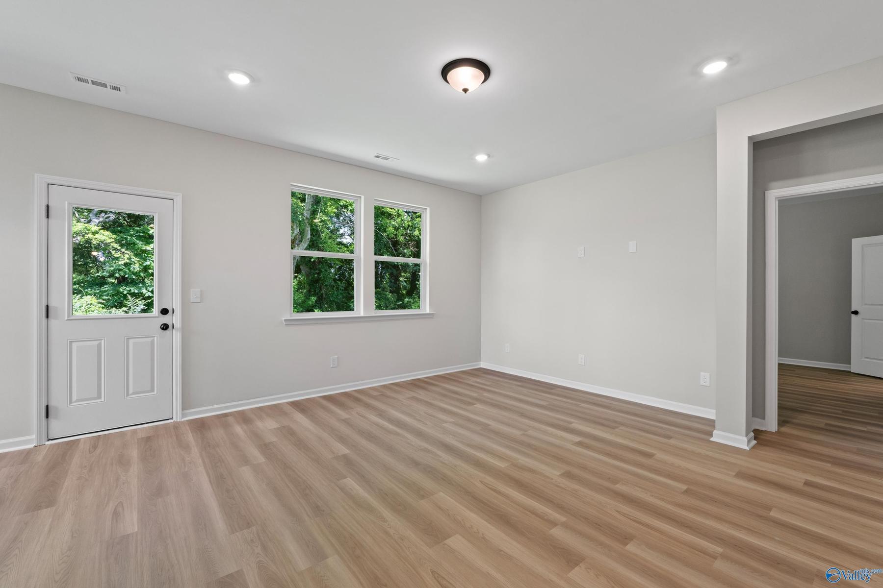 Image 19 of Davidson Homes' New Home at 131 Plum Tree Lane