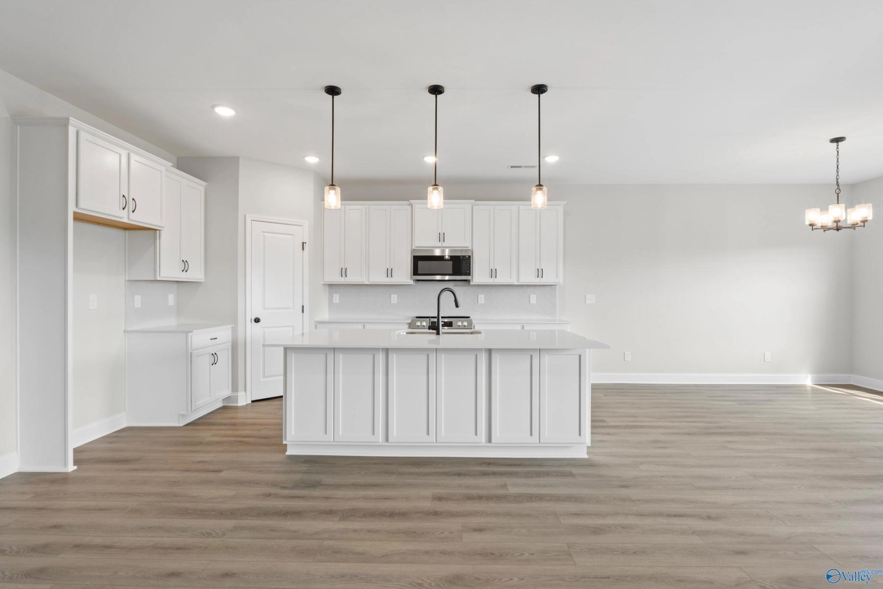 Image 8 of Davidson Homes' New Home at 236 White Horse Way
