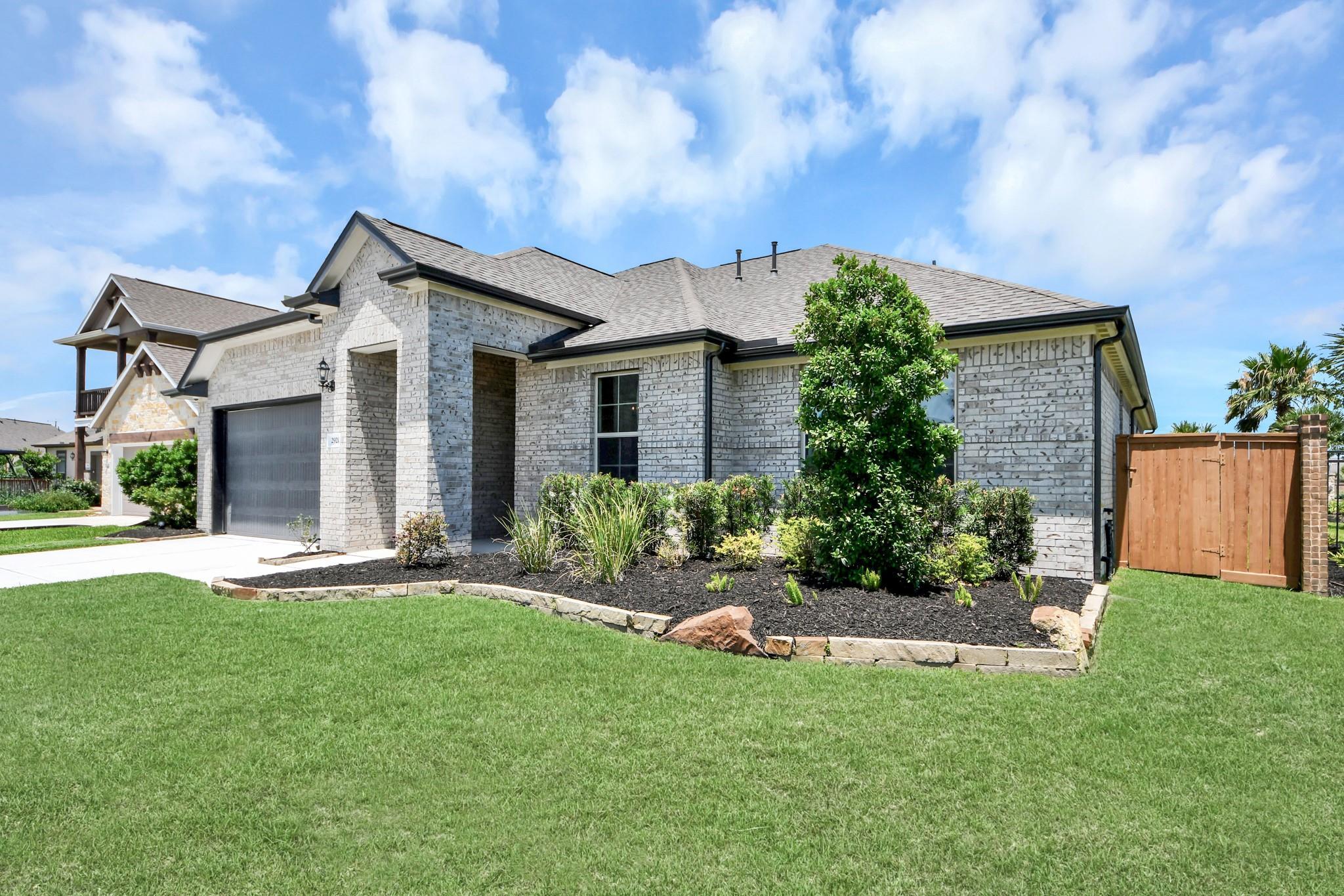 Image 5 of Davidson Homes' New Home at 2920 Arbor Edge Crossing