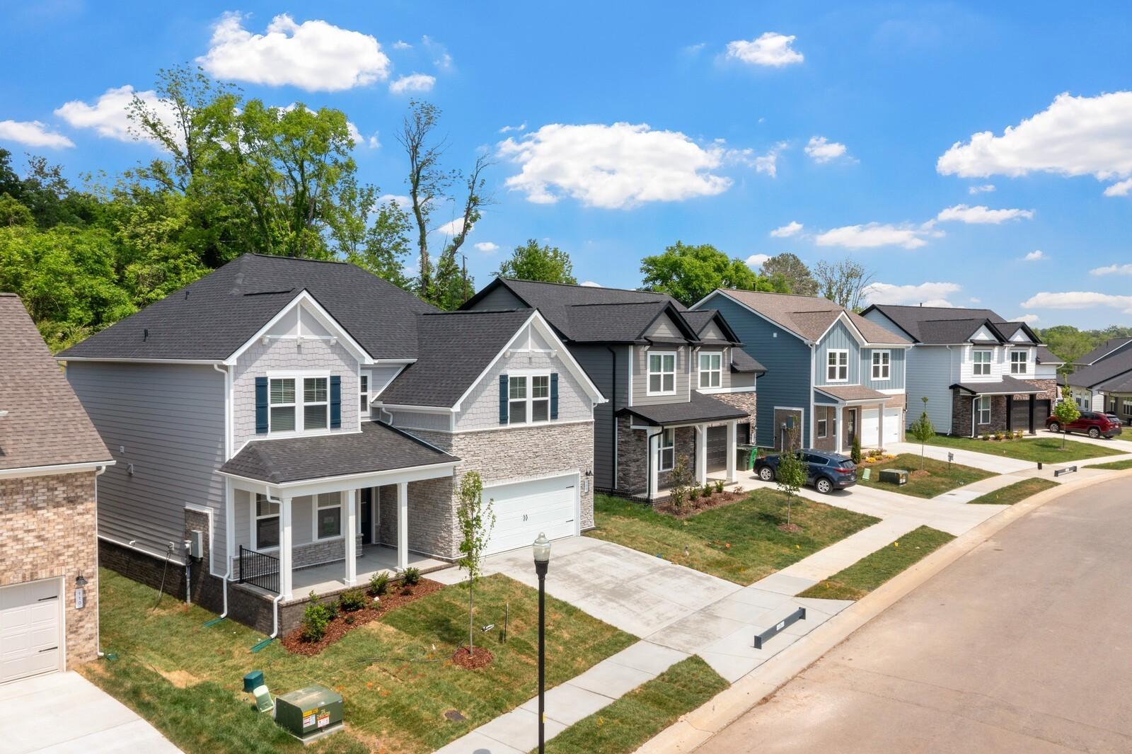 The Willow floor plan by Davidson Homes in Woods Crossing, Gallatin, Tennessee featuring 2-story homes with 2-car garages.