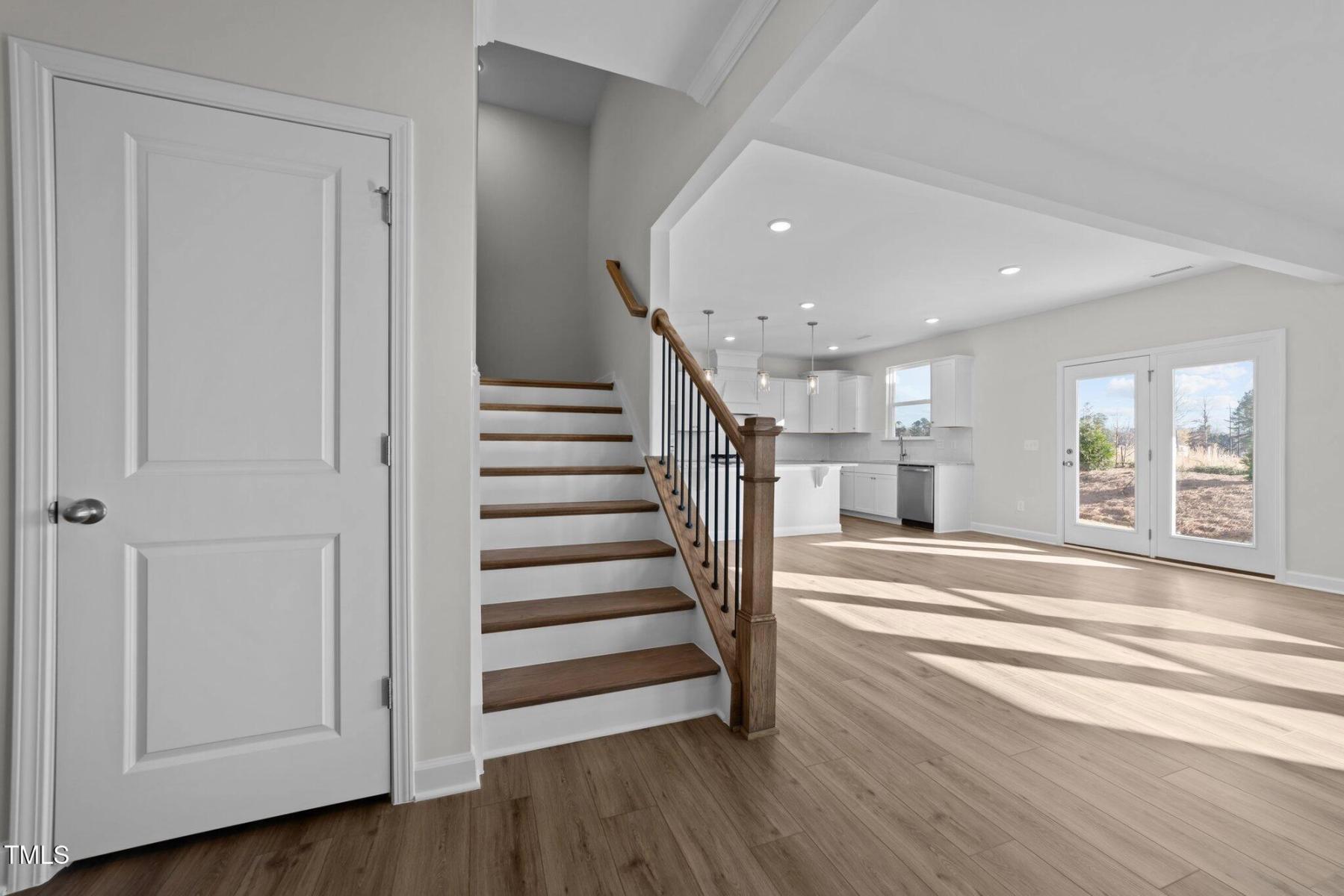 Image 10 of Davidson Homes' New Home at 432 Golden Dragonfly Street
