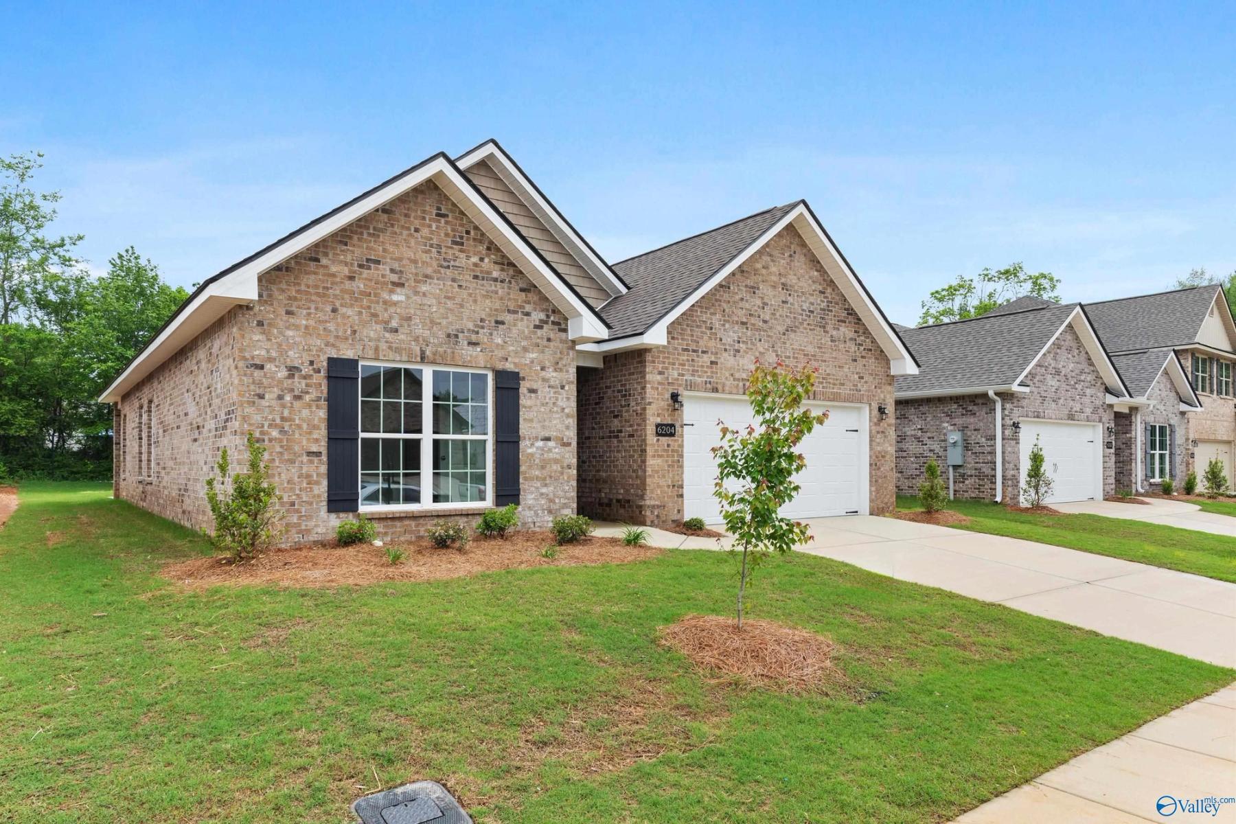 Image 5 of Davidson Homes' New Home at 6204 Achievement Circle