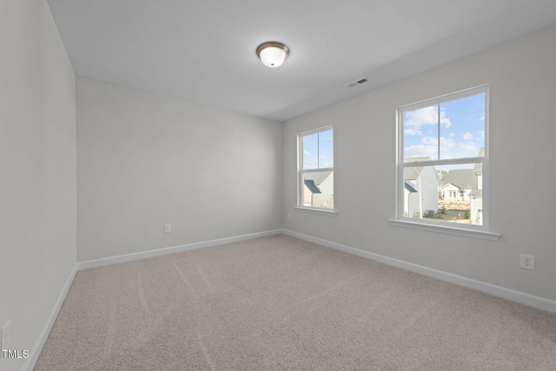 Image 21 of Davidson Homes' New Home at 432 Golden Dragonfly Street