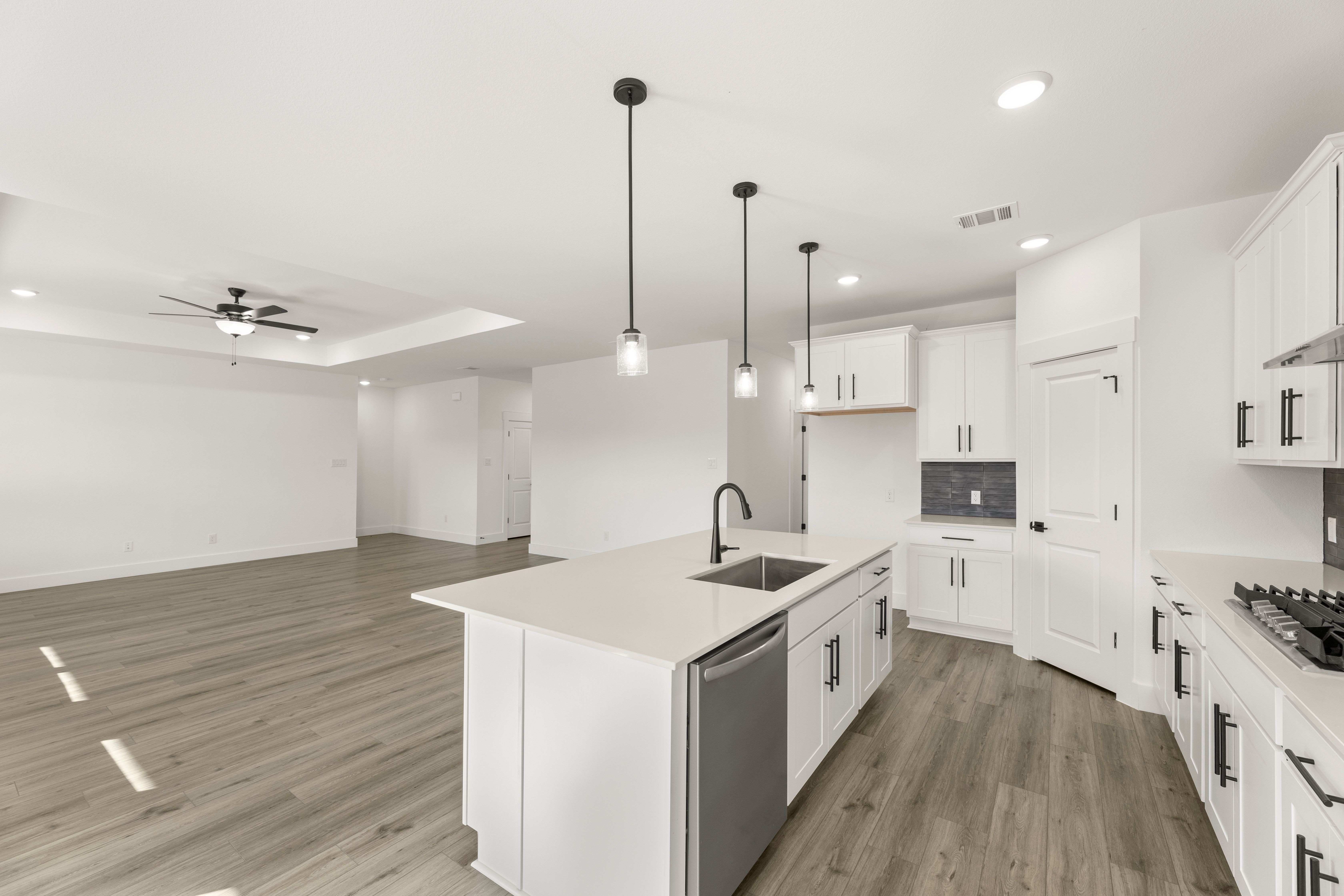 Image 15 of Davidson Homes' New Home at 219 Saddletree Drive