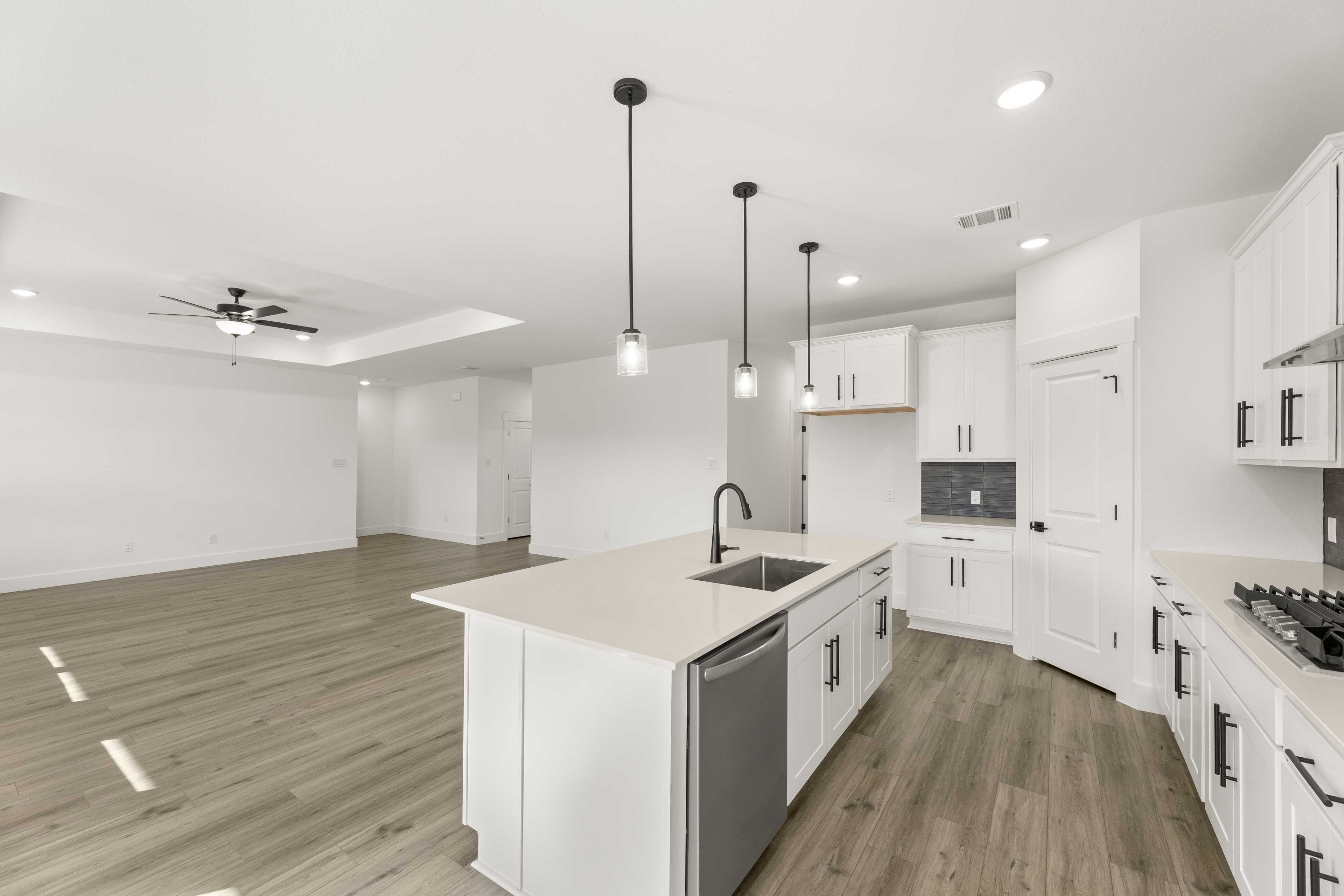 Image 15 of Davidson Homes' New Home at 219 Saddletree Drive