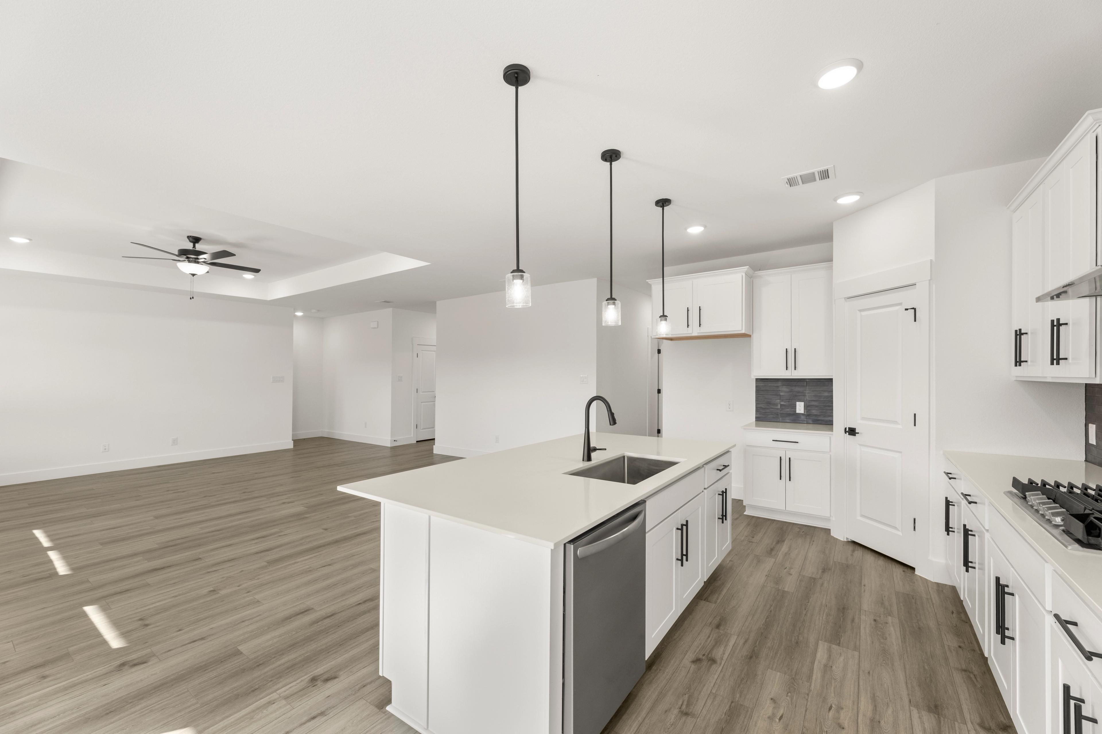 Image 15 of Davidson Homes' New Home at 219 Saddletree Drive