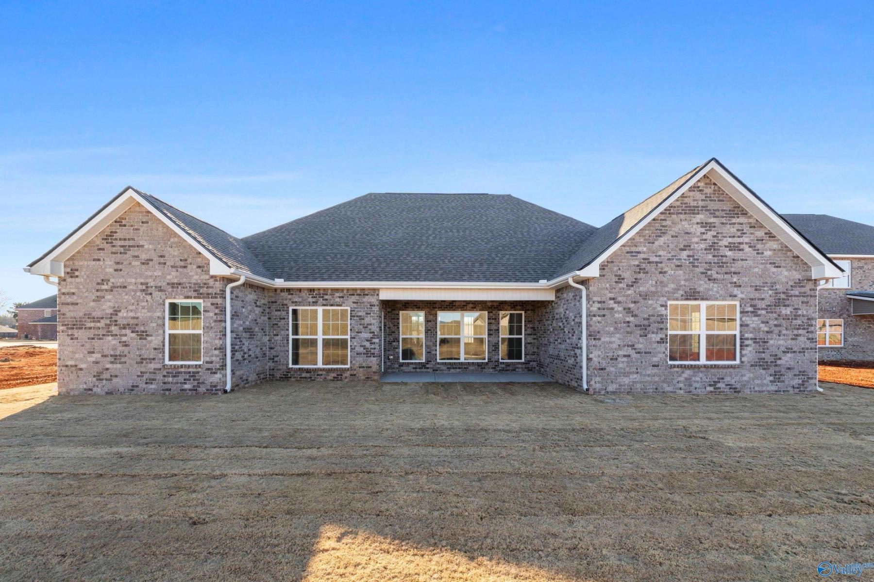 Image 18 of Davidson Homes' New Home at 107 Summer Creek Drive