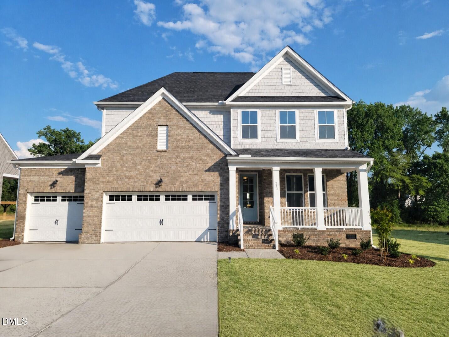 Exterior view of Davidson Homes' New Home at 203 Crop Road