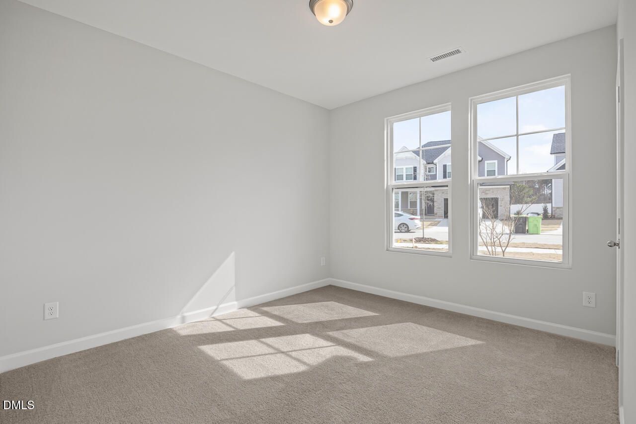 Image 10 of Davidson Homes' New Home at 601 Crescent Wood Trail