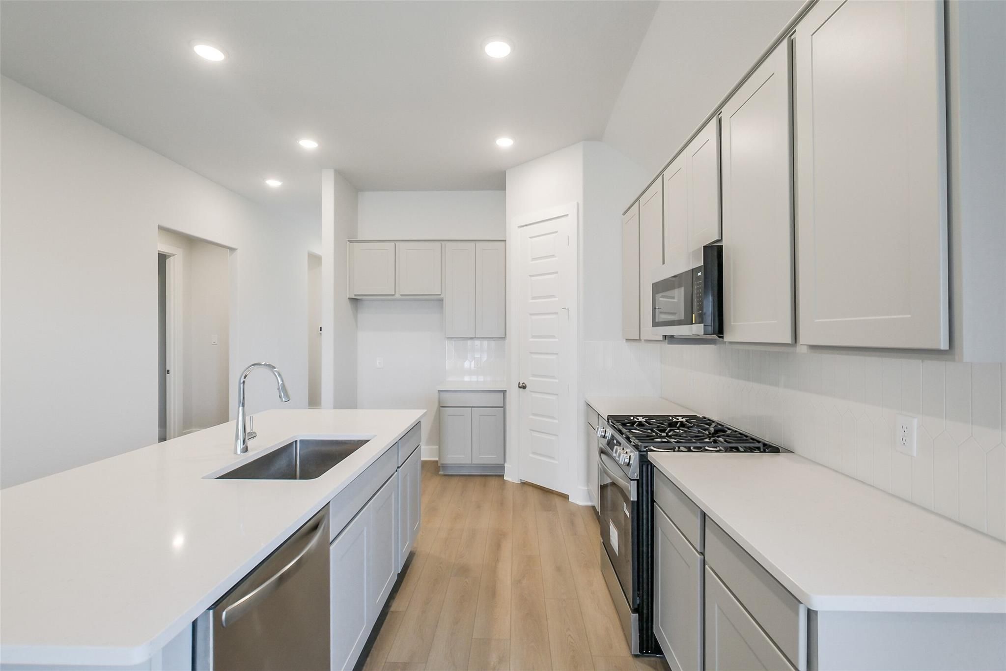 Image 11 of Davidson Homes' New Home at 2537 Allegretto Sea Drive