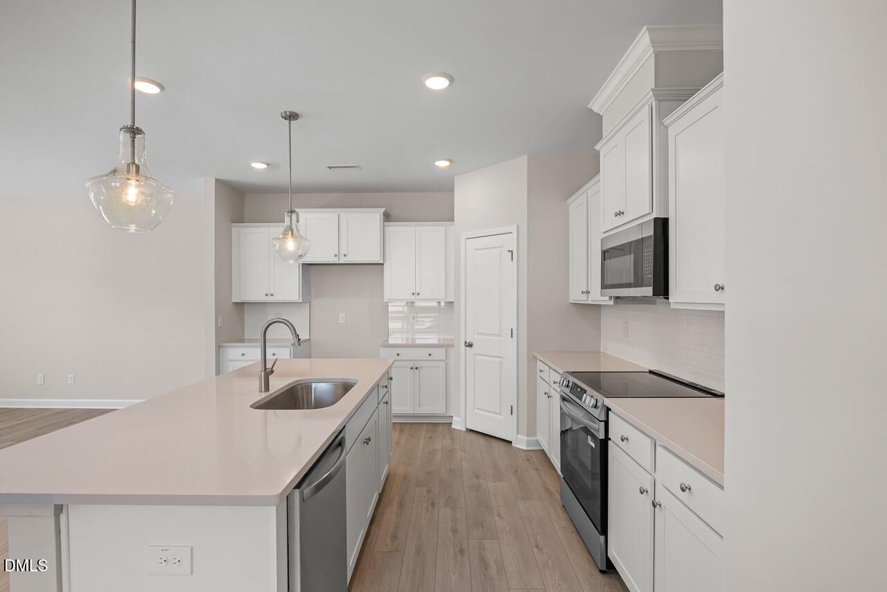 Image 3 of Davidson Homes' New Home at 433 Old Fashioned Way