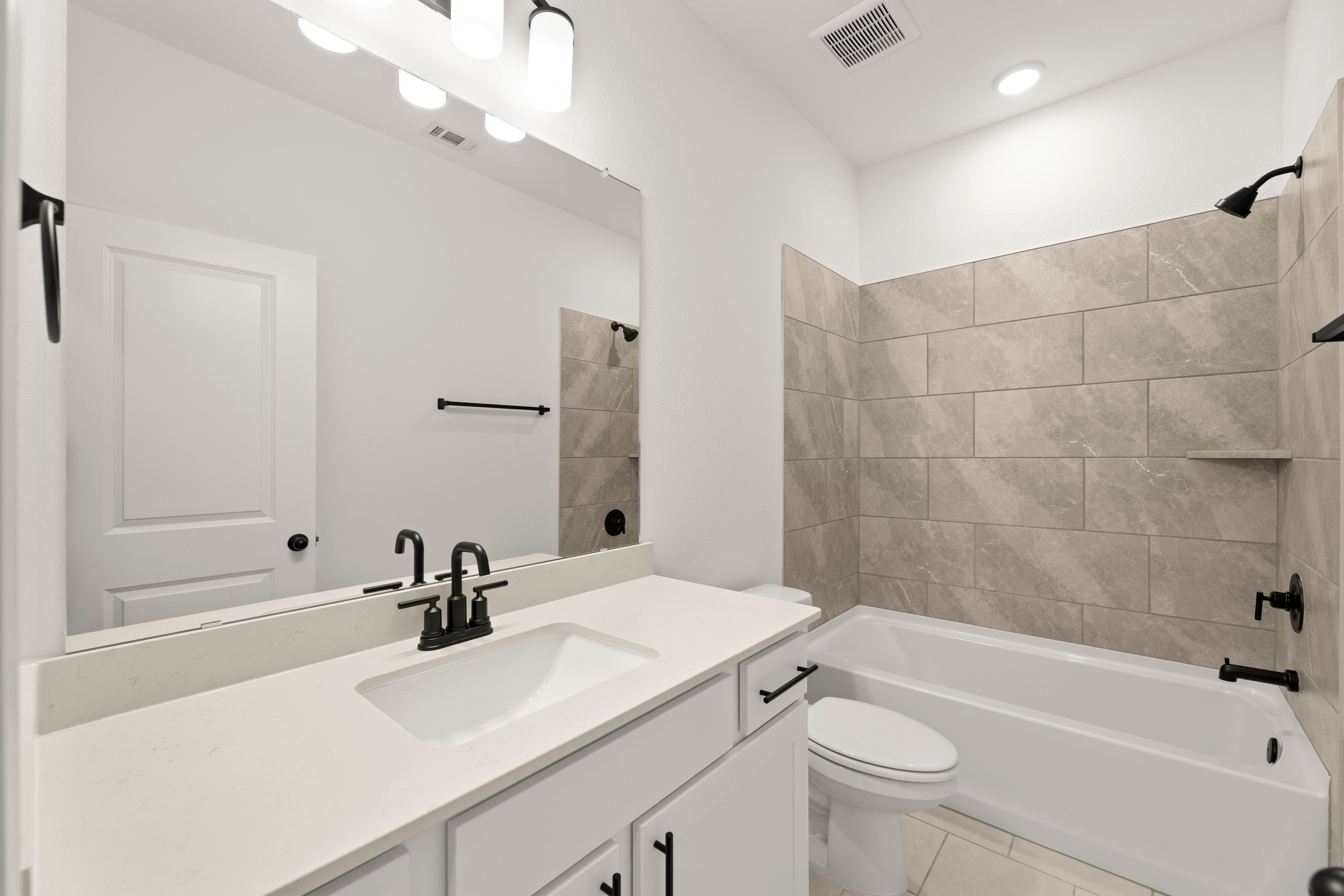 Image 5 of Davidson Homes' New Home at 6311 DeLaCroix Dr