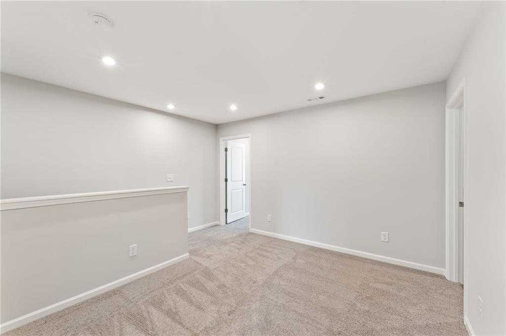Image 13 of Davidson Homes' New Home at 489 Crown Drive