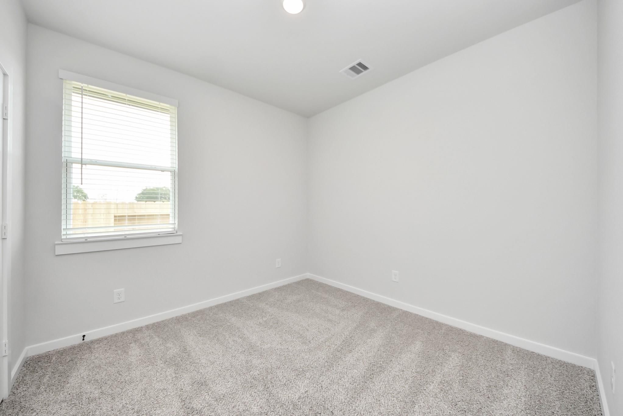 Image 7 of Davidson Homes' New Home at 247 Southern Sound Drive