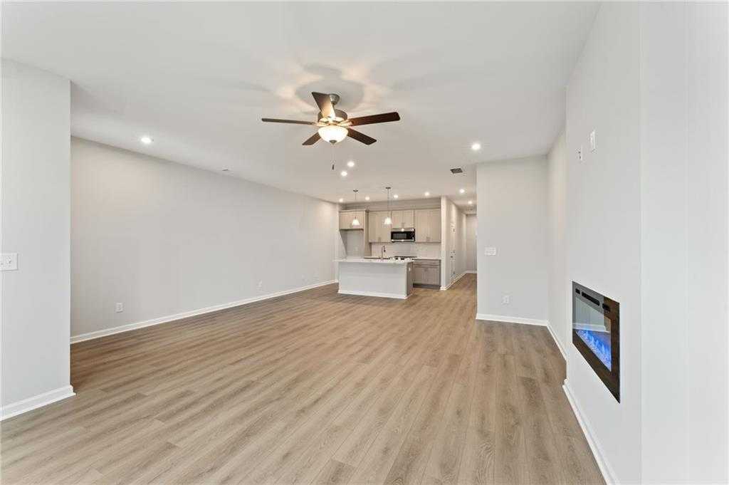 Image 6 of Davidson Homes' New Home at 489 Crown Drive