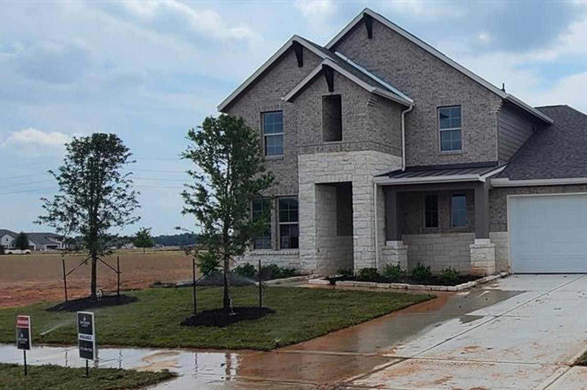 Image 3 of Davidson Homes' New Home at 2555 Seashore Creek Drive