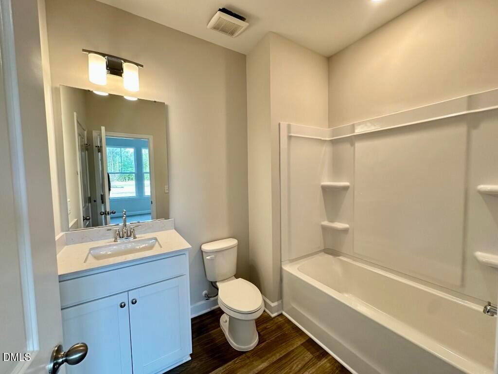 Image 5 of Davidson Homes' New Home at 604 Thatch Lane