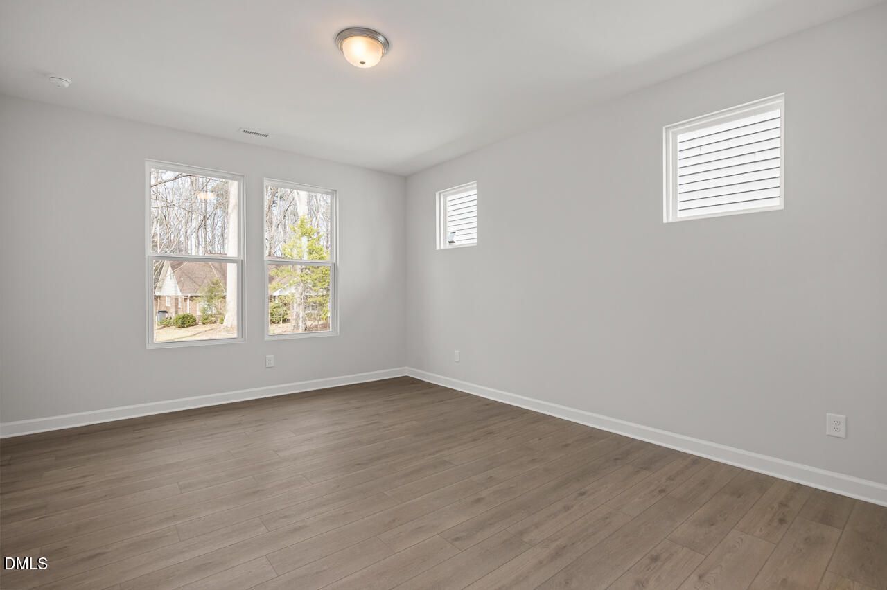 Image 17 of Davidson Homes' New Home at 601 Crescent Wood Trail