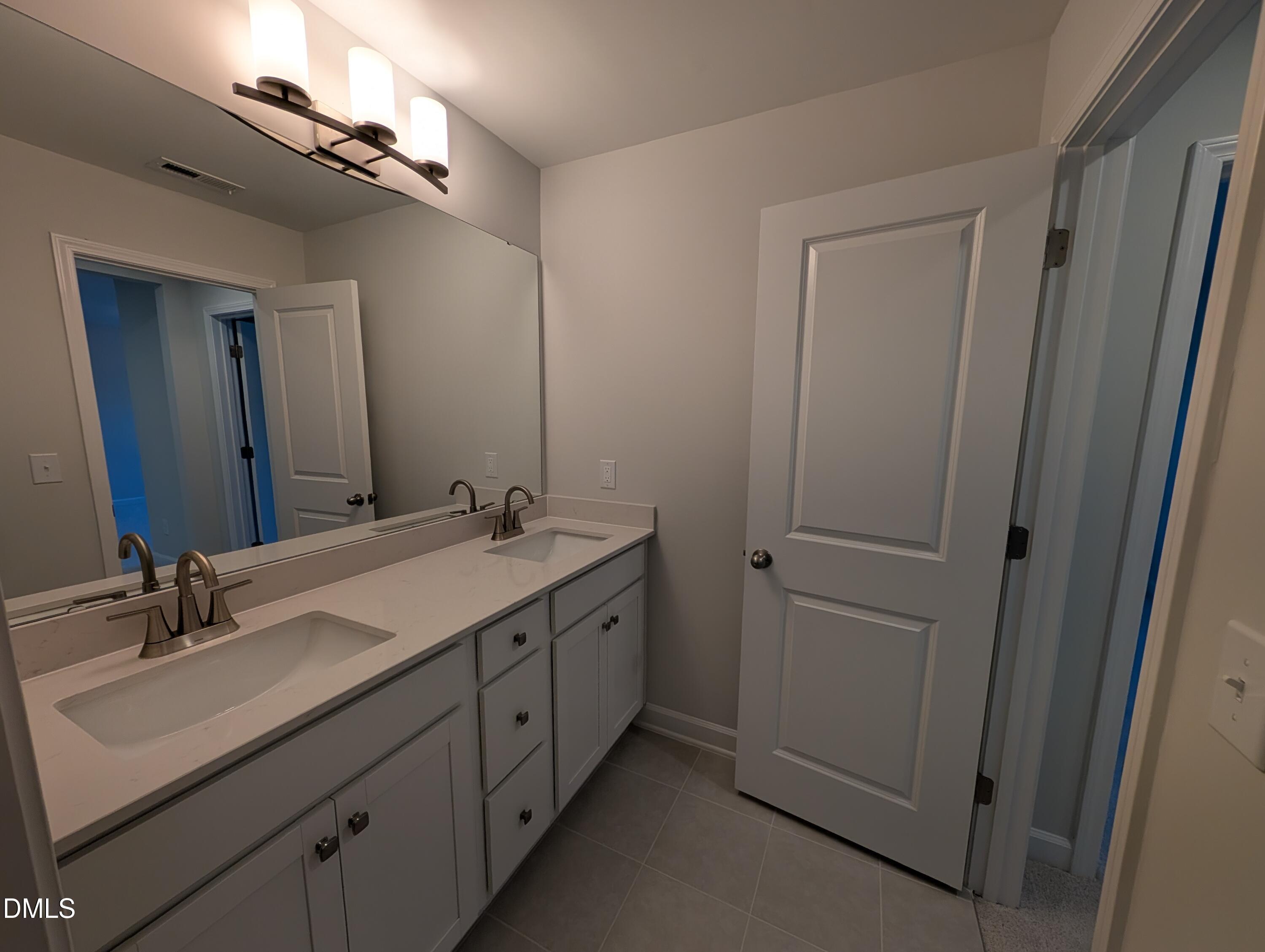 Image 22 of Davidson Homes' New Home at 905 Diana Victoria Court