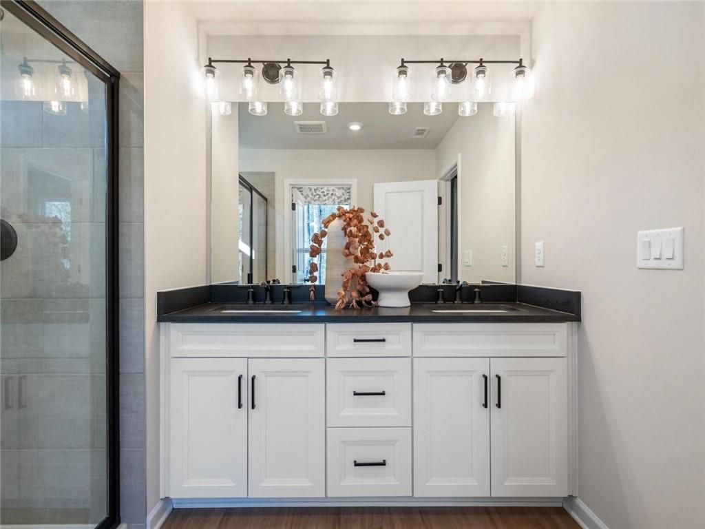 Image 22 of Davidson Homes' New Home at 77 Shoal Court