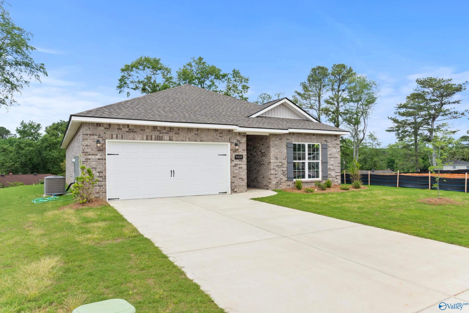 Image 6 of Davidson Homes' New Home at 4828 Benjamins Bloom Loop