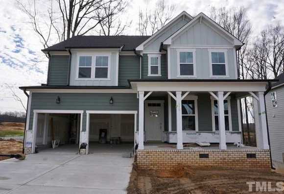 Exterior view of Davidson Homes' New Home at 516 Craftsman Ridge Trail