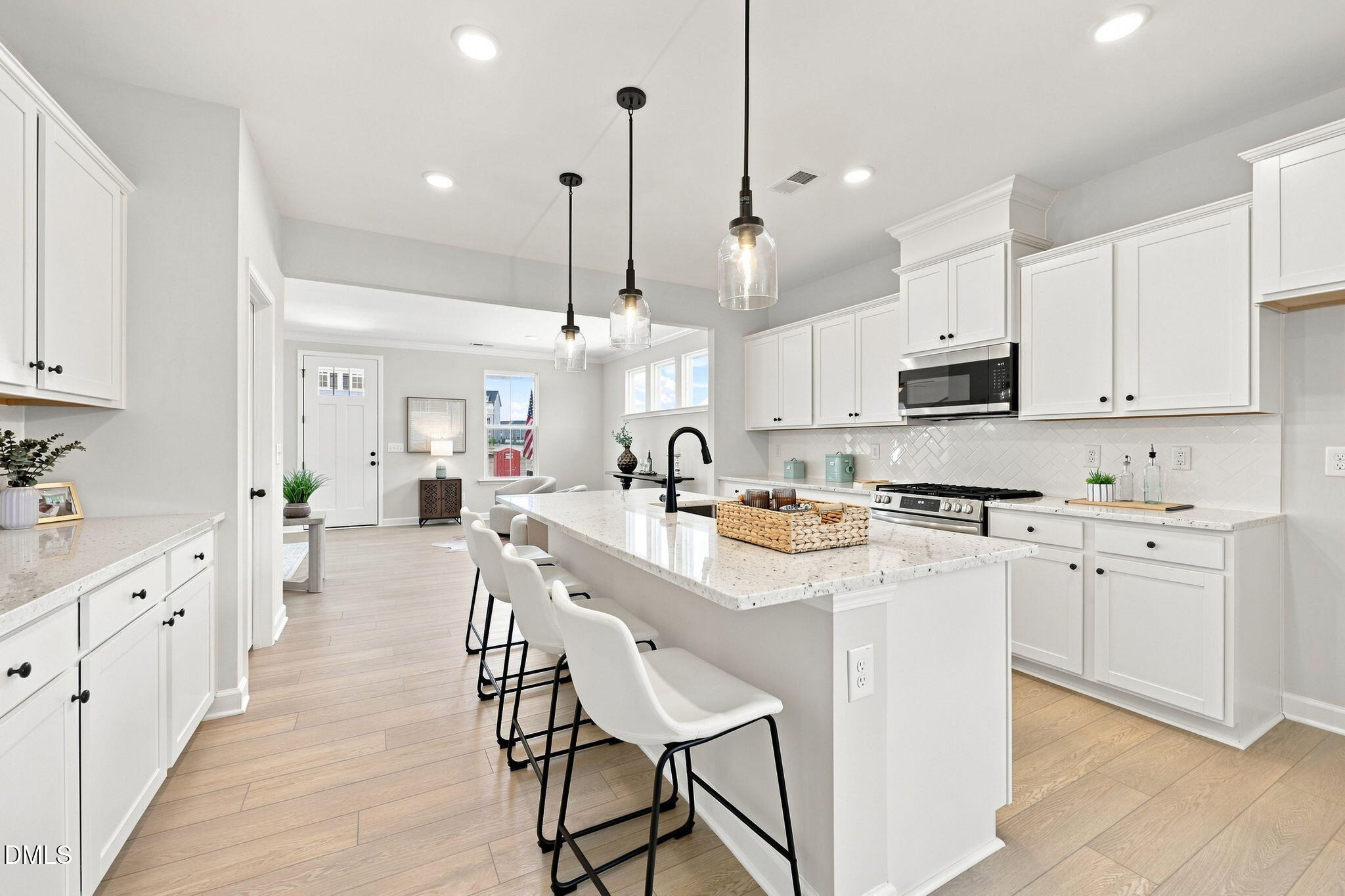 Image 6 of Davidson Homes' New Home at 808 Carpet Grass Avenue