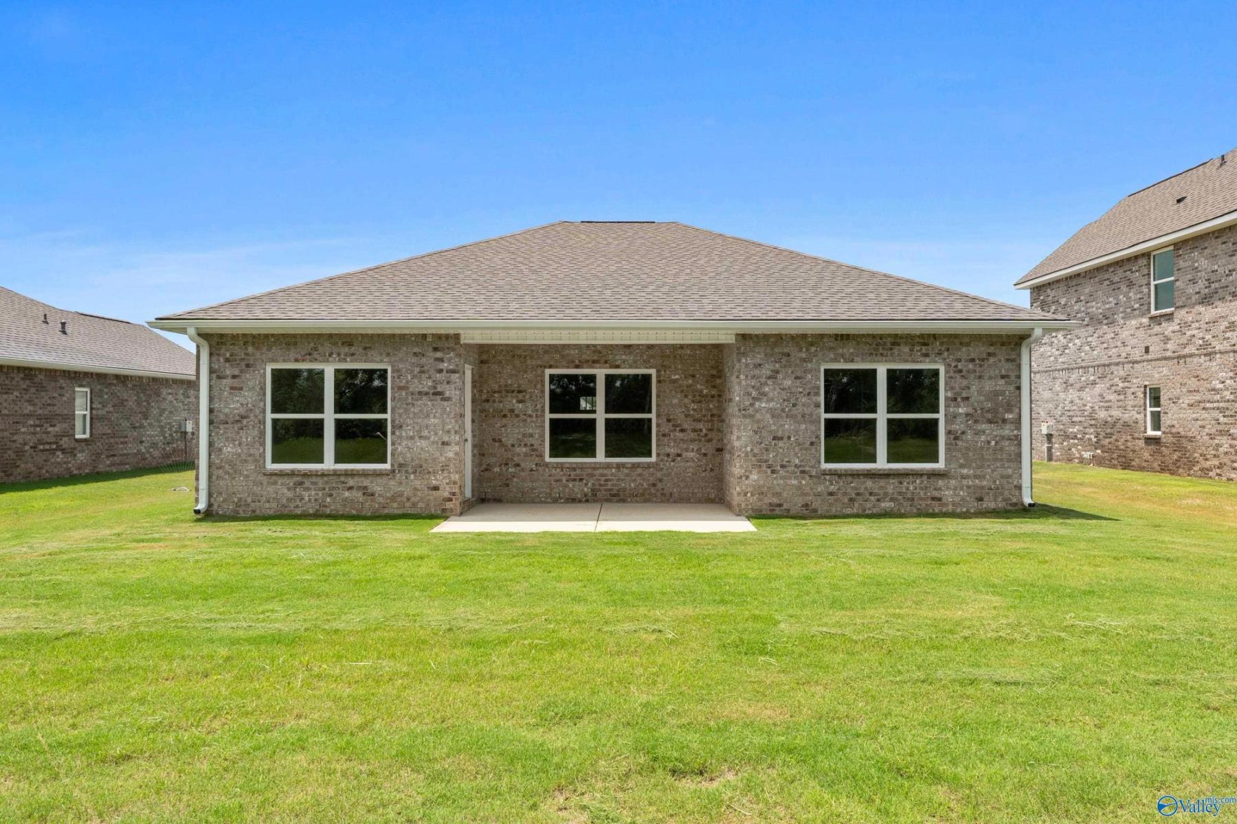 Image 25 of Davidson Homes' New Home at 145 Ivy Vine Drive