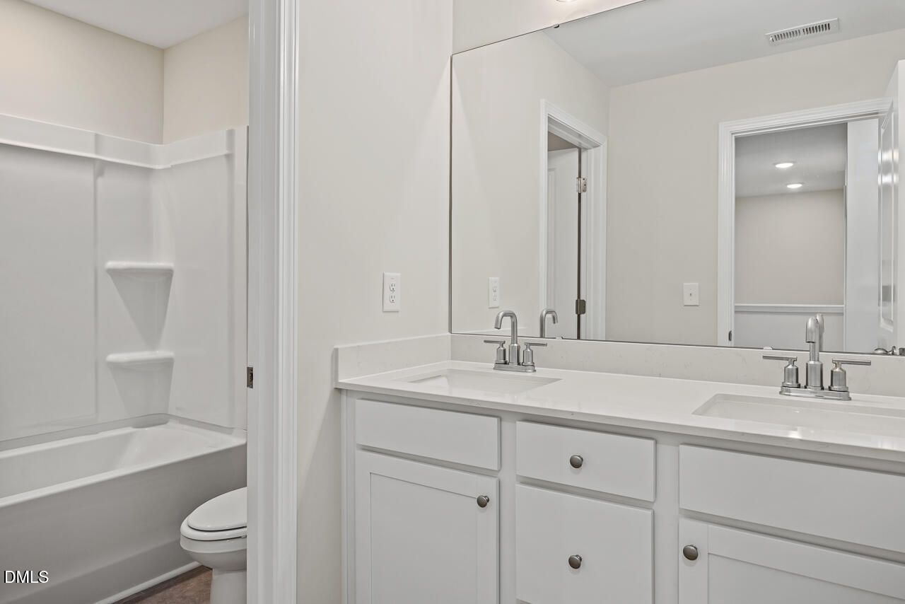 Image 26 of Davidson Homes' New Home at 133 Broadway Street
